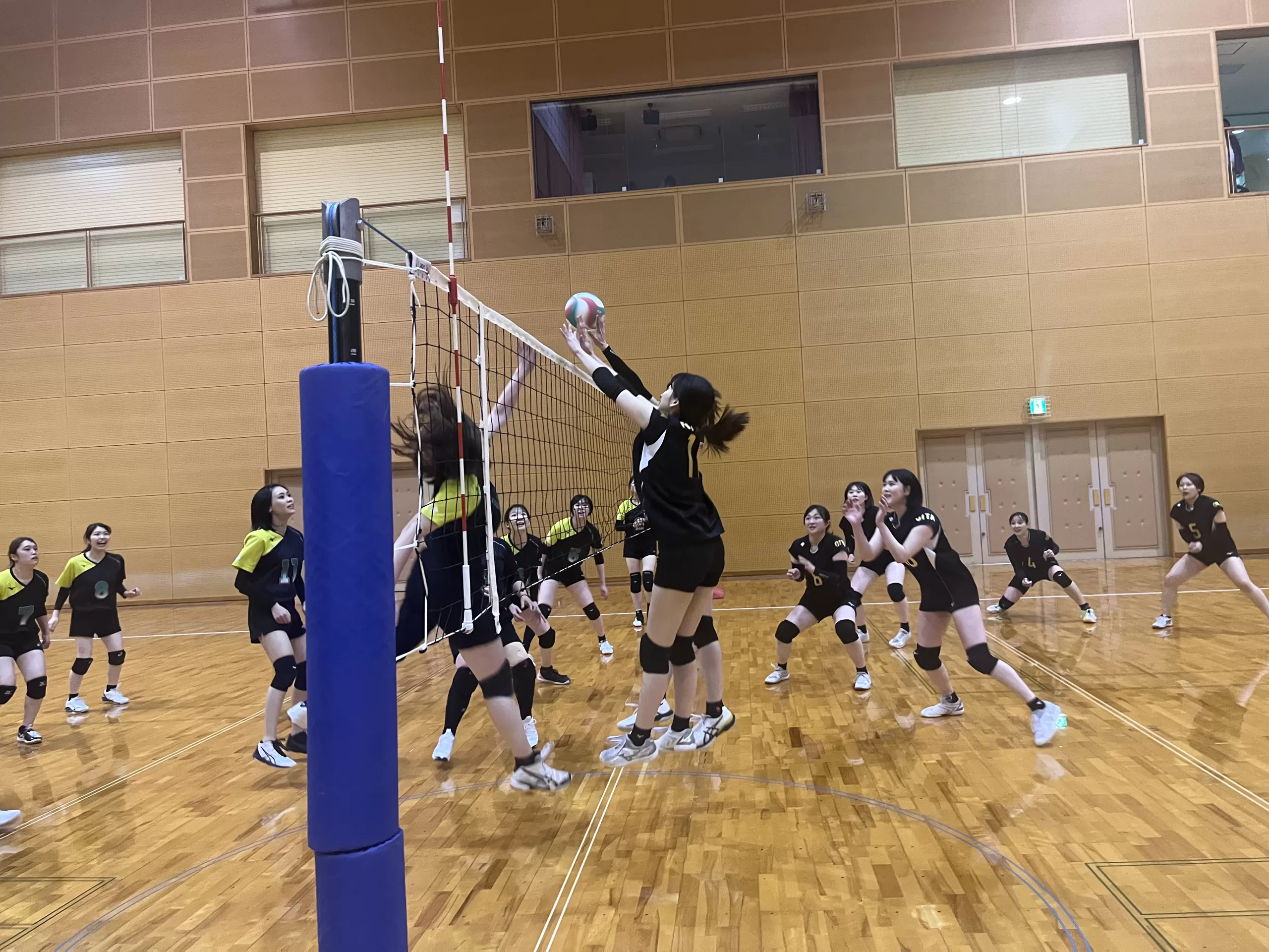 第２１回湯の町きらきらバレーボールフェスタの大会結果について